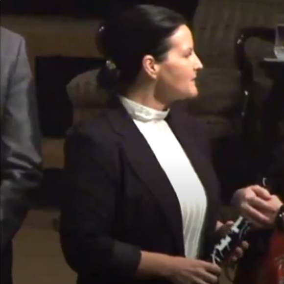 🌺 Posh Ambassador, Lisa - Picture 4 of 8